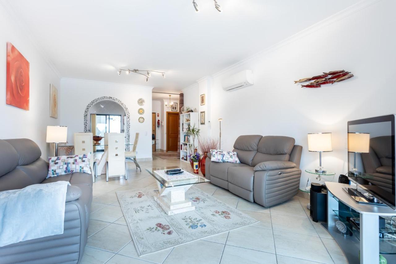 Great 2 Bedroom Apartment With Communal Pool Lagos Eksteriør bilde