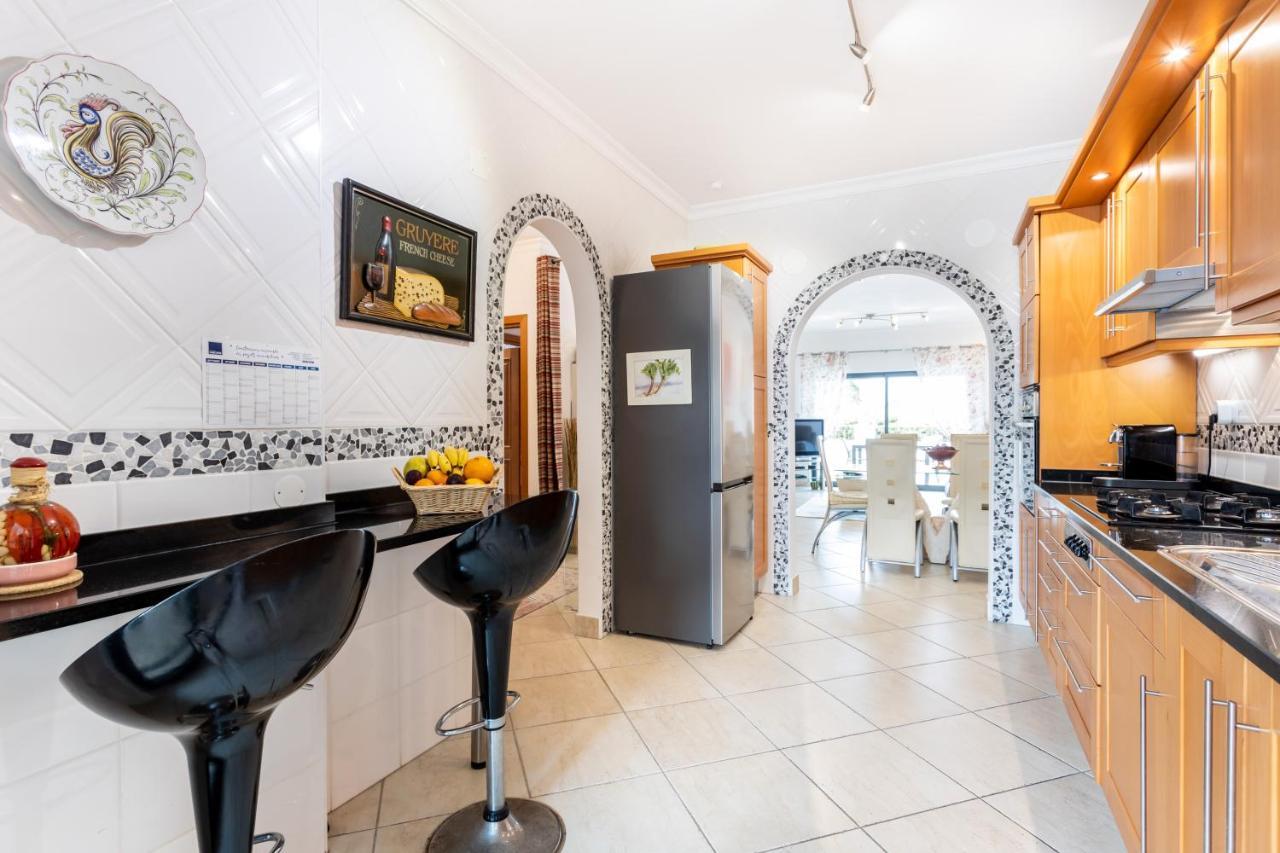 Great 2 Bedroom Apartment With Communal Pool Lagos Eksteriør bilde