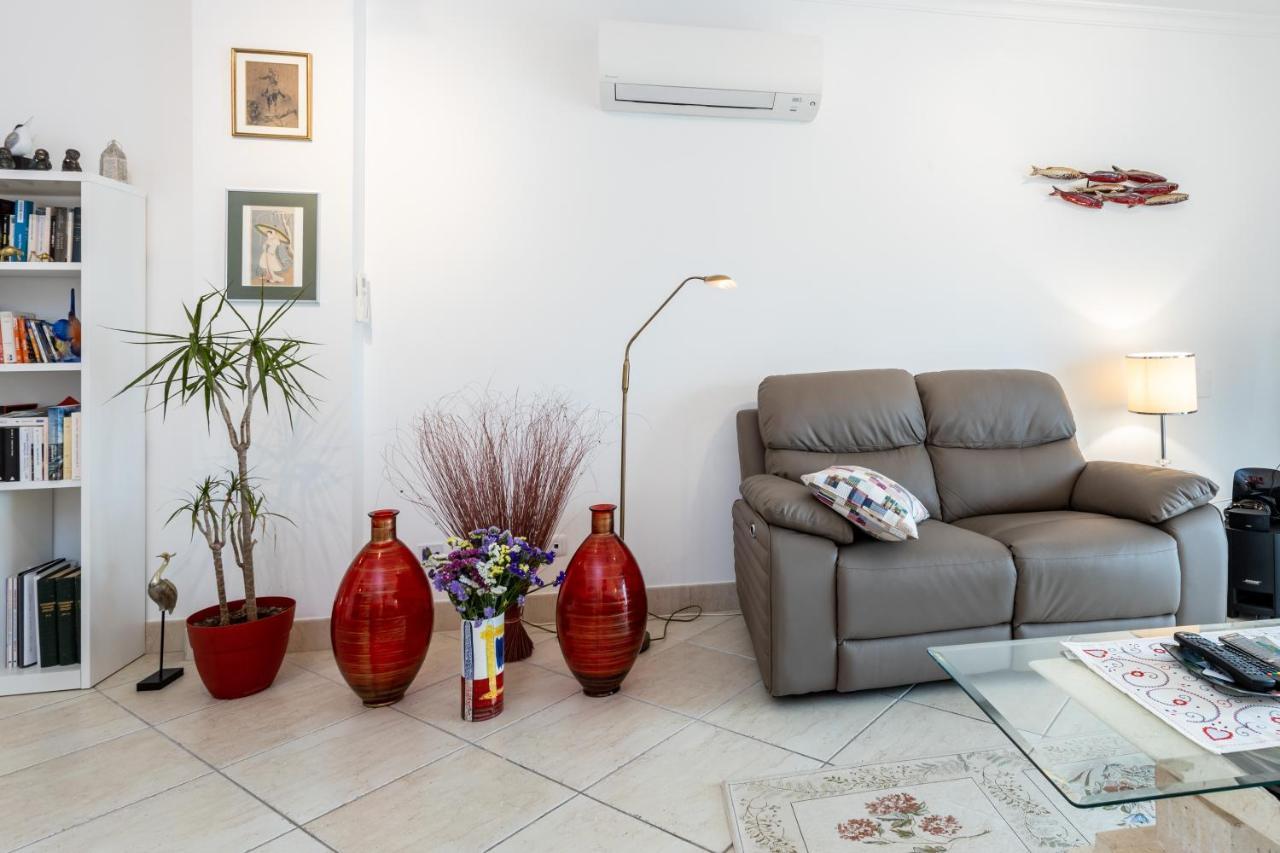 Great 2 Bedroom Apartment With Communal Pool Lagos Eksteriør bilde